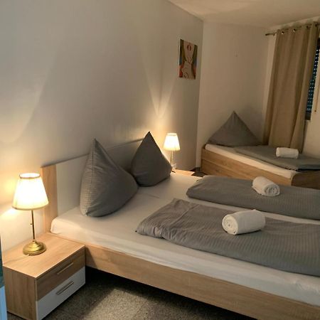 Kn Kahtan Boarding House Lejlighed München Eksteriør billede