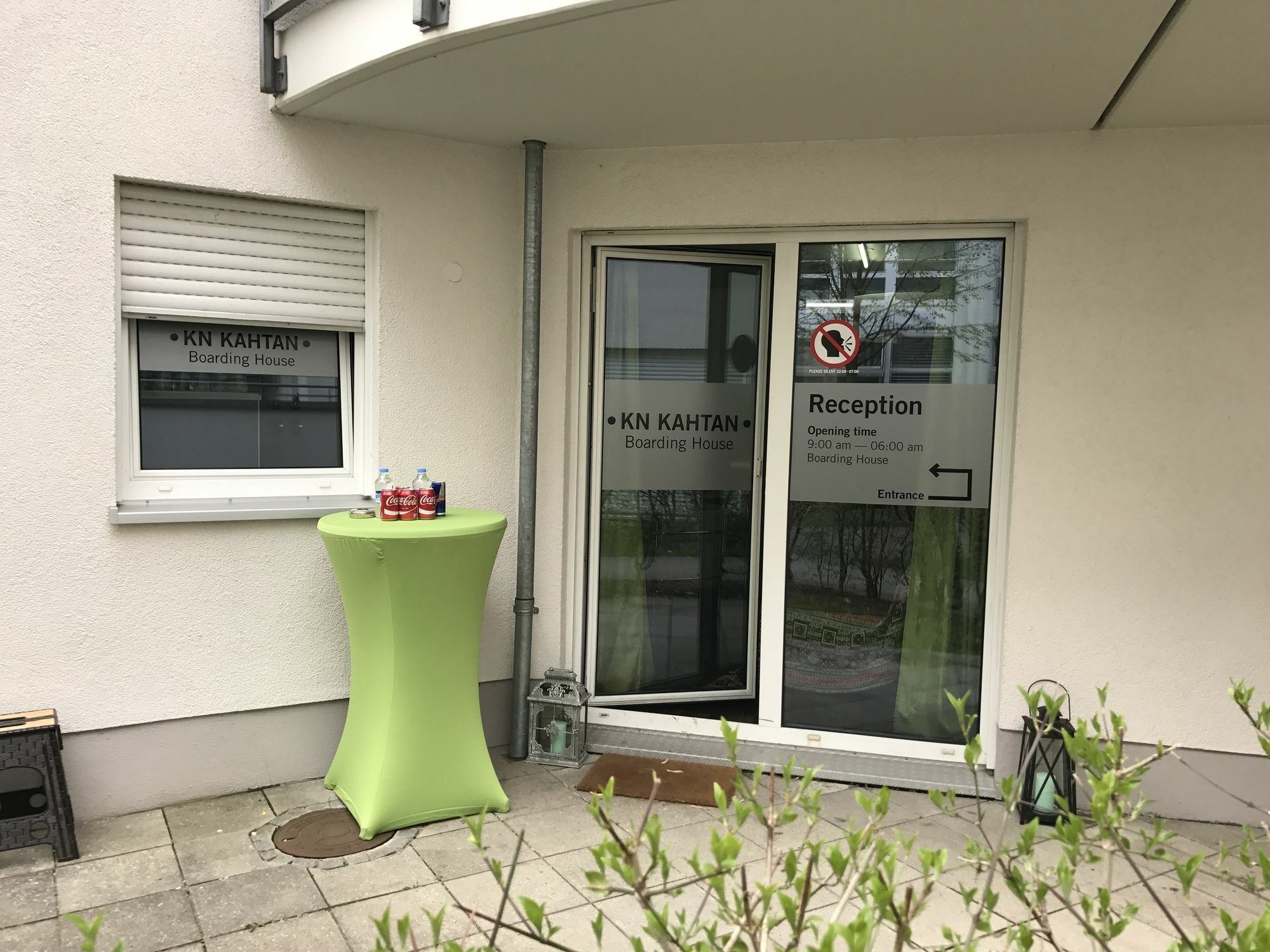 Kn Kahtan Boarding House Lejlighed München Eksteriør billede