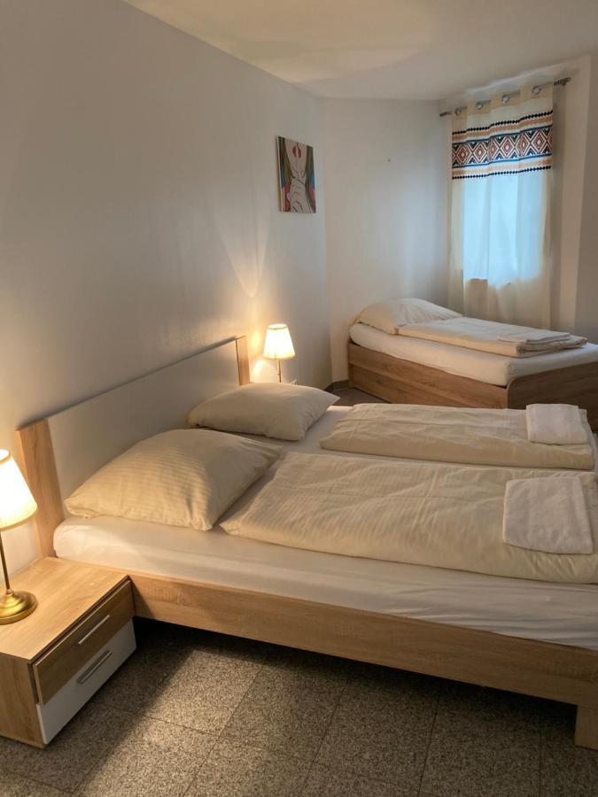 Kn Kahtan Boarding House Lejlighed München Eksteriør billede