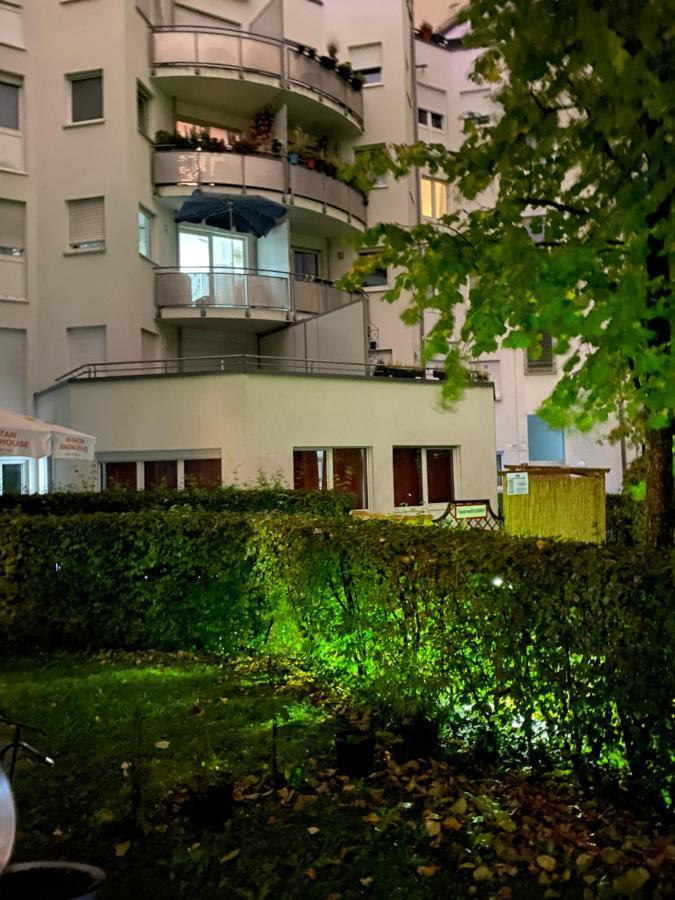Kn Kahtan Boarding House Lejlighed München Eksteriør billede